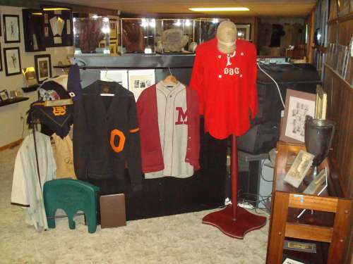 Mike Ellis Display New 3